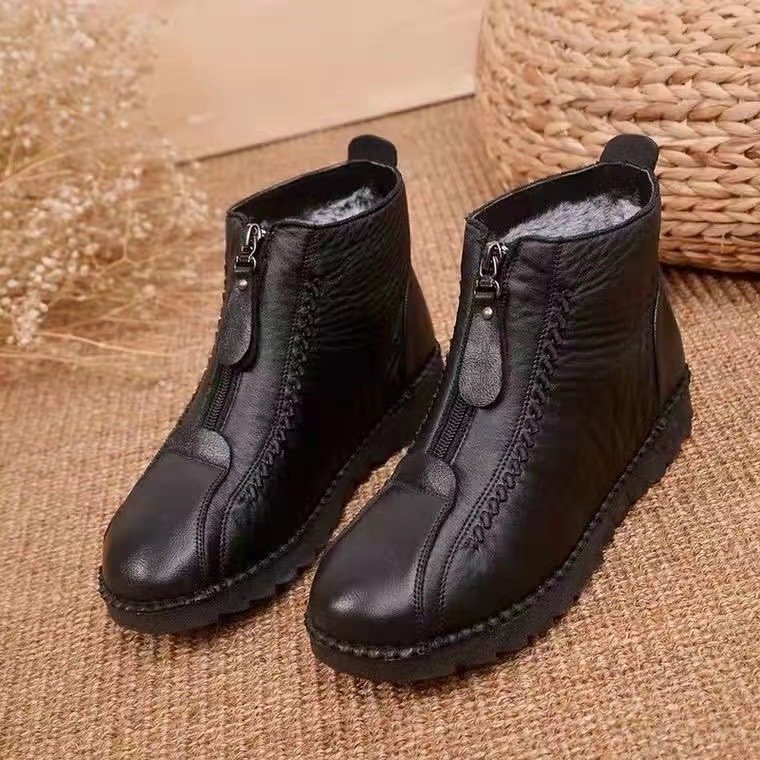 Bottines antidérapantes en simili cuir  : élégance et sécurité au quotidien